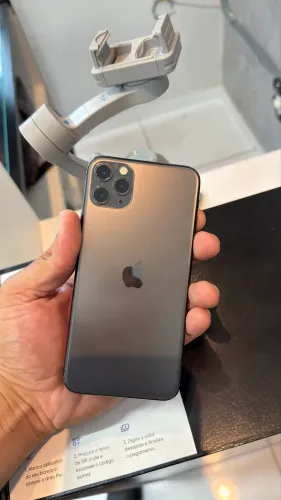 Iphone 11 Pro Max - Preto