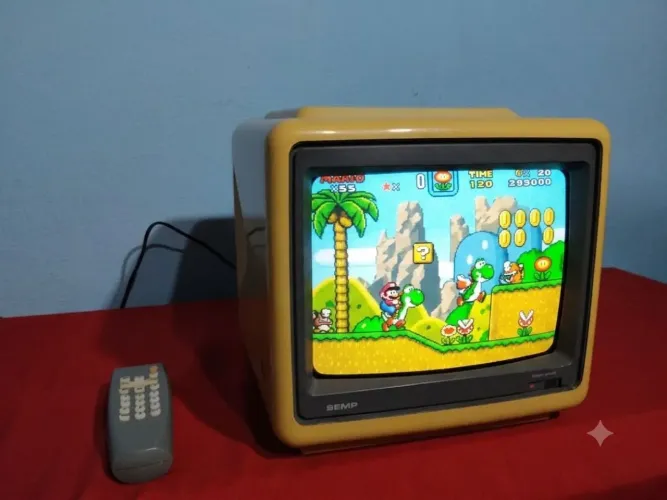 Tv Semp 10 polegadas Gold 1022 Retrô com AV e RF Linda imagem !