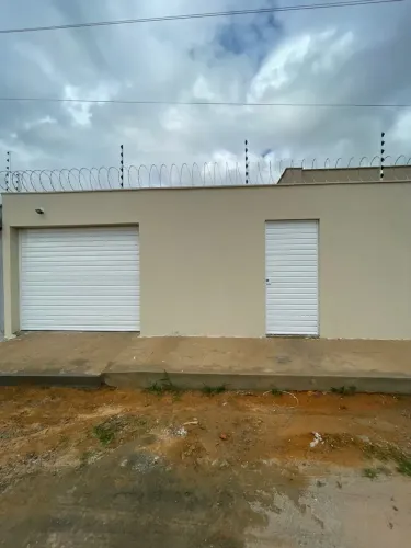 Casa disponível para aluguel entre Crato/Juazeiro, bairro em São José - Crato - CE