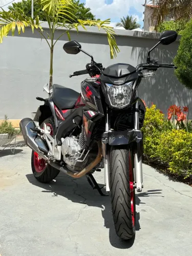 Honda CB250F Twister CBS