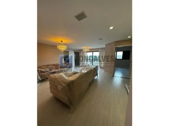 Apartamento 4 Dormitórios com 3 Vagas na Vila Marlene, SBC