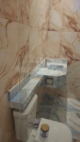 Trabalhamos com pedra e porcelanato