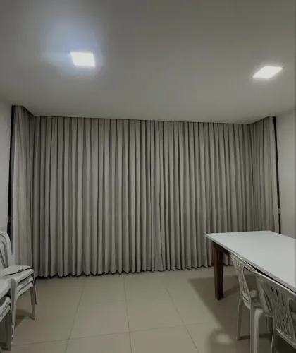 Cortina no Linho Cinza Na prega macho 