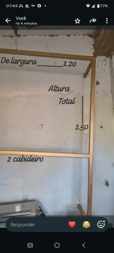 Vendo arara de parede para loja