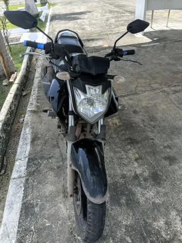Vende-se moto fazer 250