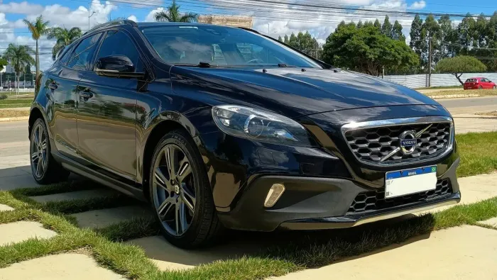 Volvo V40 T-5 Cross Country 2.0 AWD Aut. 2014