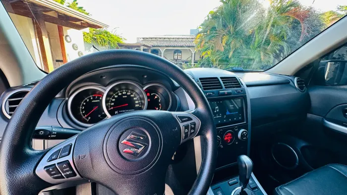 Suzuki Grand Vitara 2.0 16V 4x2/4x4 5P Aut. 2015