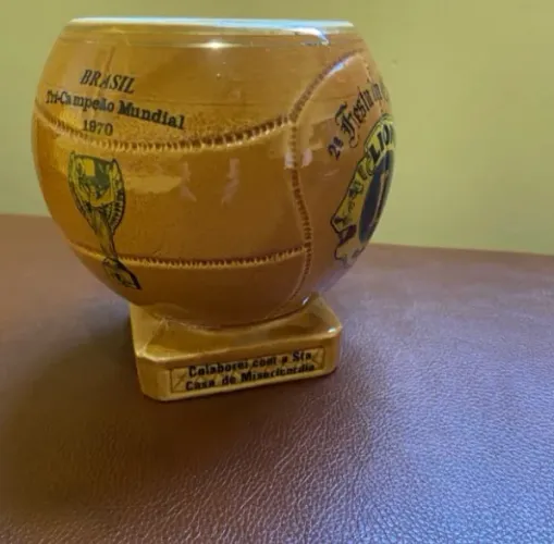 CANECA ANTIGA COLECIONÁVEL - BRASIL TRICAMPEÃO MUNDIAL DE 1970