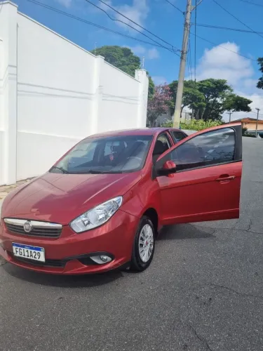 Fiat Grand Siena Attrac. 1.4 EVO F.flex 8V 2013