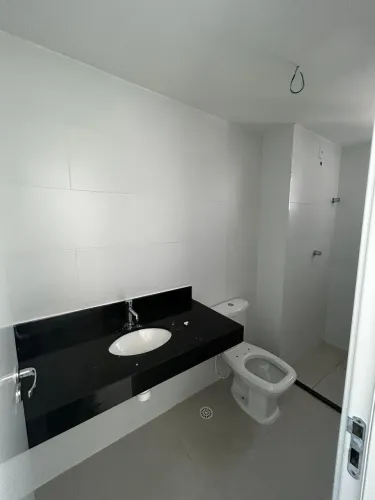 Pias em granito preto 