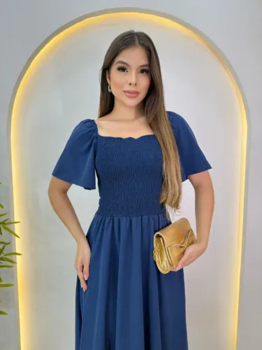 Vestido novo no tecido crepe