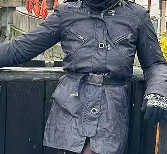 Parka corta vento