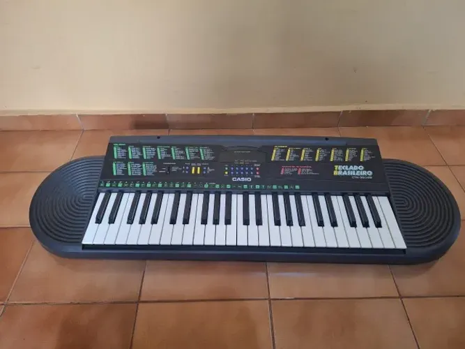 Teclado Brasileiro Casio CTK-350EB Para conserto