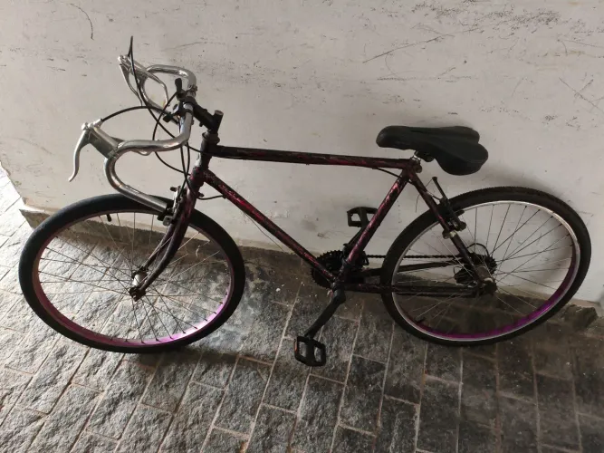 Bicicleta tipo Caloi 5 para competição