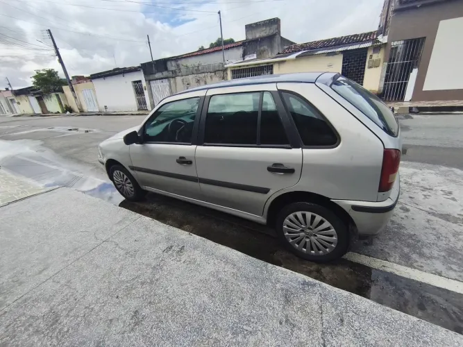 Volkswagen Gol Geração III Plus 1.0 MI 16V Gasolina Mec. 4P 2004