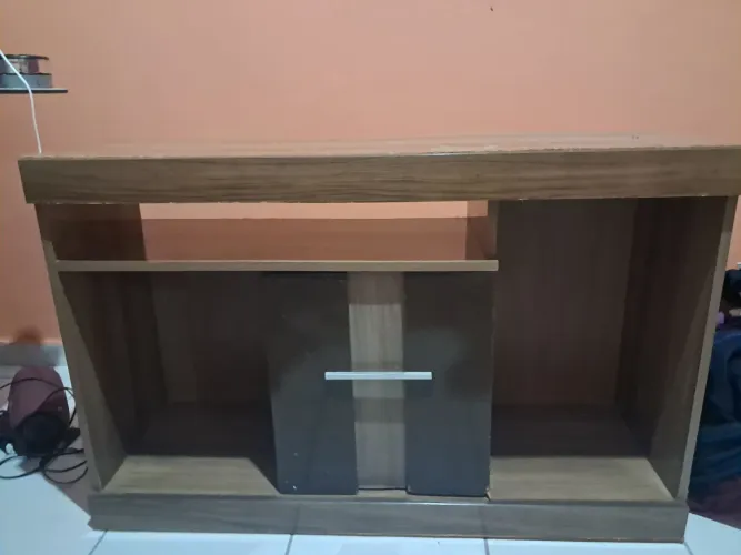 Vende-se Rack (70cm A X 109cm L)