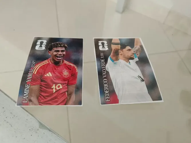 Vendo Lamine Yamal e Federico Valverde da coca cola