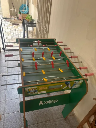 Vende-se mesa de pebolim