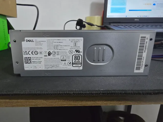 Fonte comprada no site da dell mais nao usei 