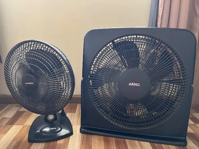 2 ventiladores Mondial e Arno
