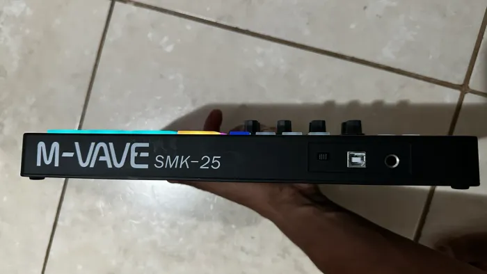 Teclado Controlador M-vave Smk-25 - Midi 25 Teclas
