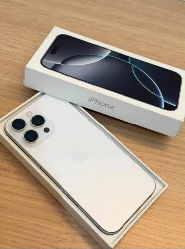 ? iPhone 16 Pro Max Branco - 256GB | Estado de Novo