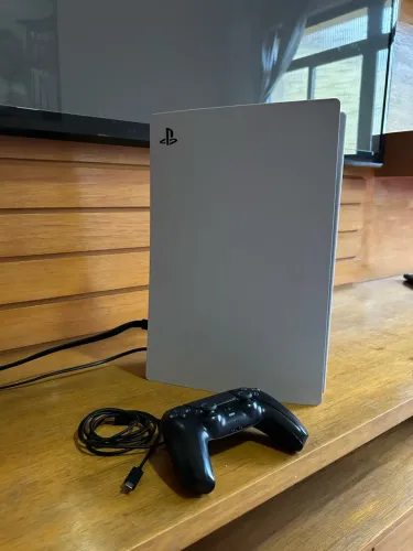 Playstation 5 , 1T de memória com leitor de disco 