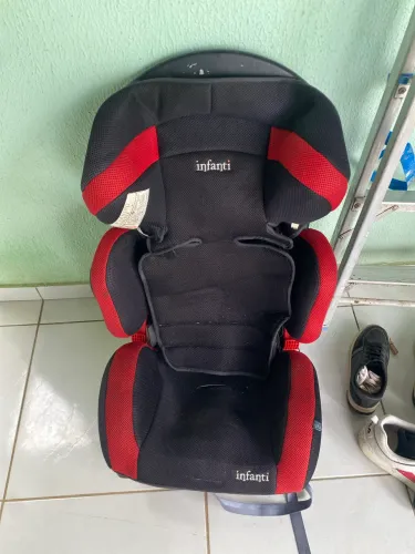Vende-se cadeirinha de Bebê 