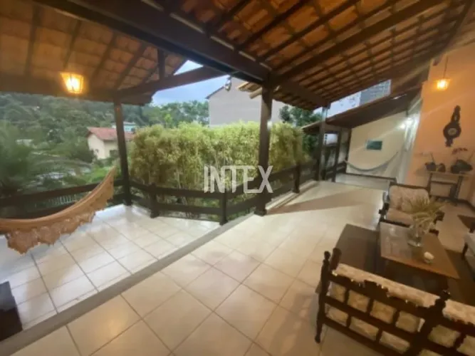 CASA RESIDENCIAL em Niterói - Rio de Janeiro, Maceió