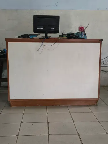 Balcão de madeira mdf