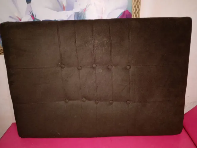 Cabeceira para cama box de solteiro em ótimo estado