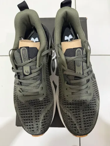 Tênis Under Armour