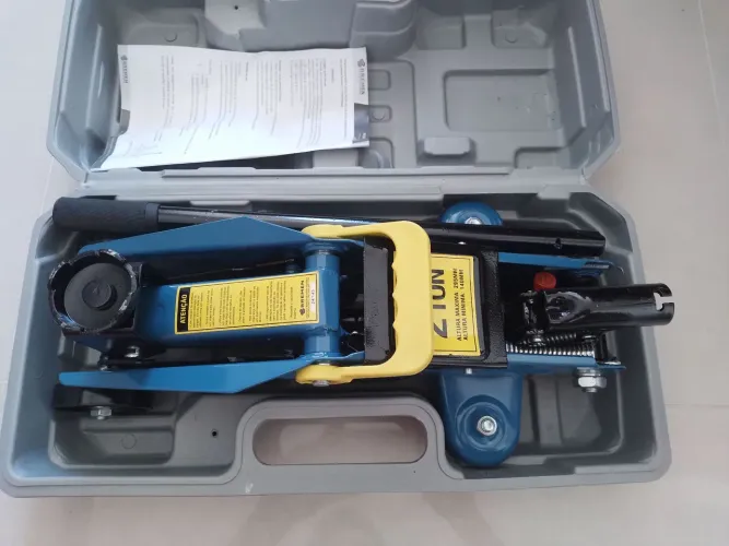 Macaco hidráulico automotivo 