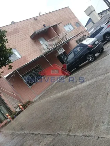 BARRACÃO COM QUADRA (PODE SER LOCADO PARA OUTRAS FINALIDADES)