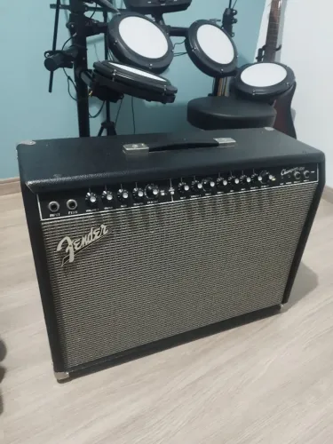 Amp. Fender Champion 100