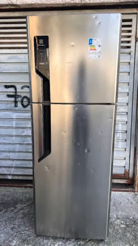 Geladeira Electrolux Efficient TF71S - 480 litros - inox look - 127