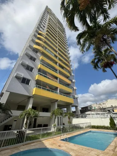 Apartamento de Luxo no Bairro Marco, Belém-PA: 3 Quartos, 1 Suíte, 2 Salas, 3 Banheiros, 2