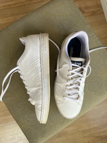 Tênis adidas tam41