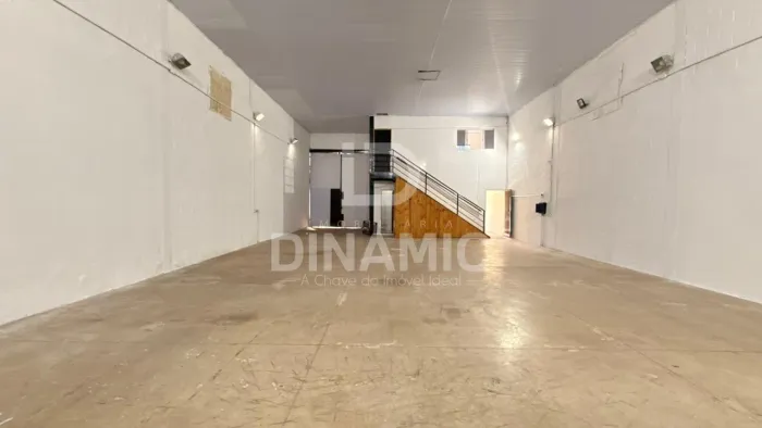 Galpão Comercial Amplo para Locação no Setor Sudoeste, com 380 m².