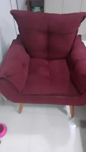 Poltrona  bordô 
