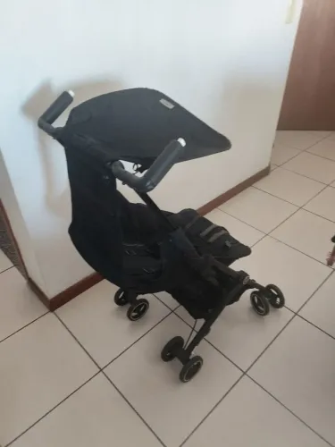 Carrinho de bebê - GB pockit +