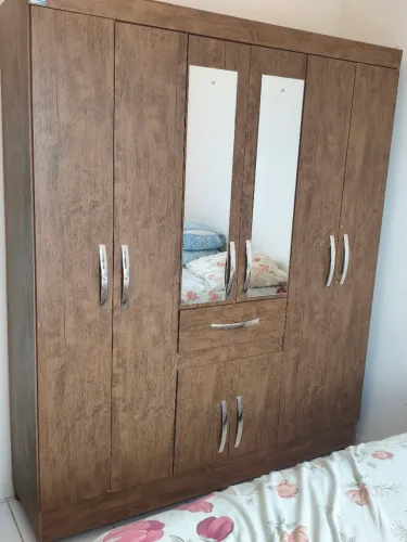 Guarda Roupa