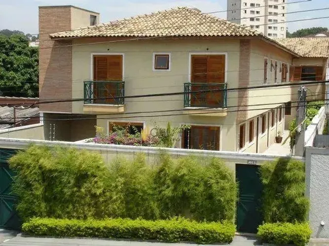 Casa com 4 dormitórios à venda, 127 m² por R$ 1.395.000 - Vila Brasílio Machado - São Paul