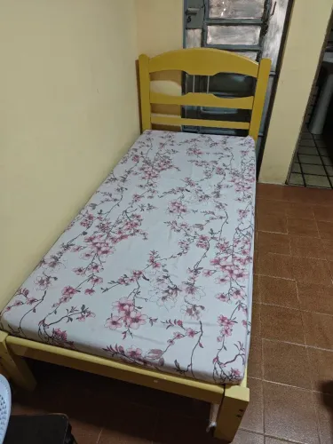 Cama solteiro