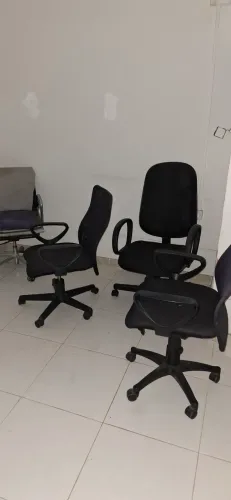 Cadeira e poltronas de escritório