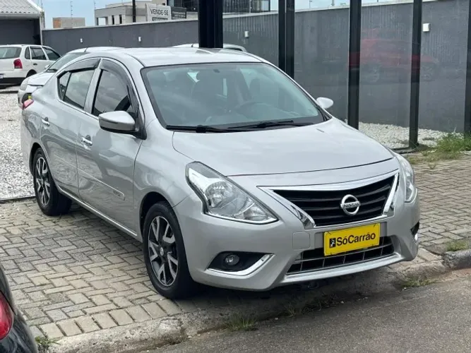 Nissan Versa Unique 1.6 16V Flex 4P Mec. 2016