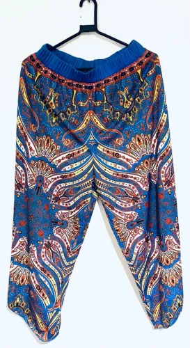 Calça estampa paisley Zara tam P
