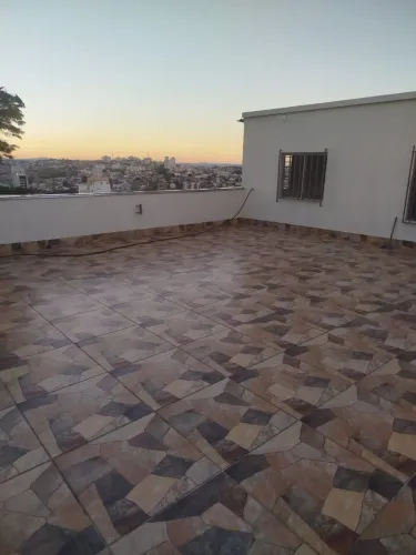 Alugo Casa Nova Gameleira.