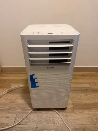 Ar condicionado portátil ELGIN 9000 btu 127v