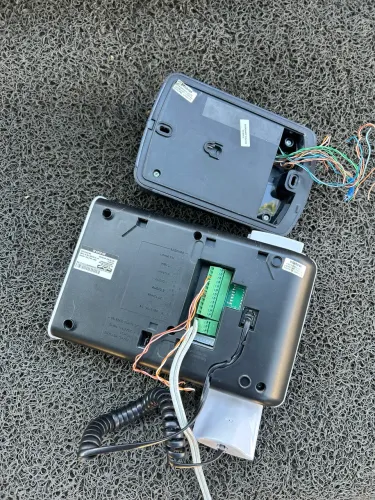 VIDEO PORTEIRO INTELBRAS IV 4000 HS e INTELBRAS IV 4010 HS